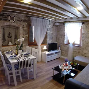  Apartment Porta Aurea