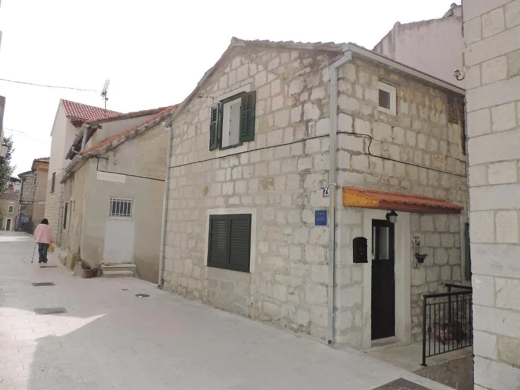 Apartments Lana Split 0*,  Croatia